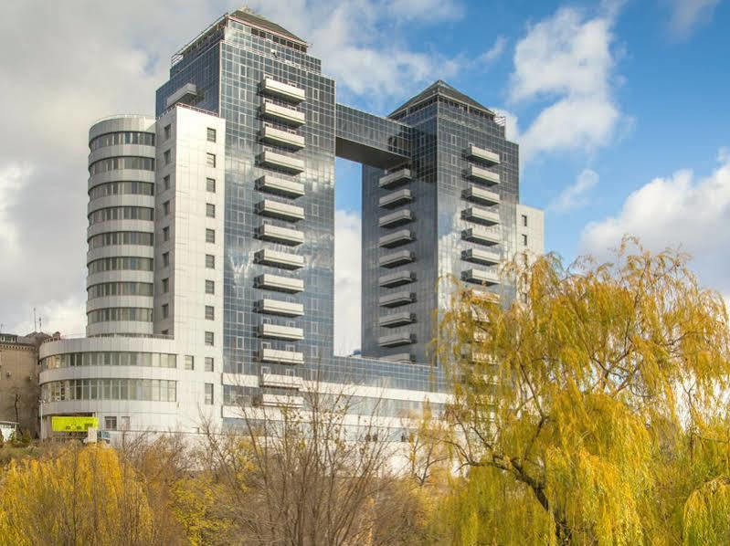 코르티차 팰리스 호텔 Zaporizhia 외부 사진