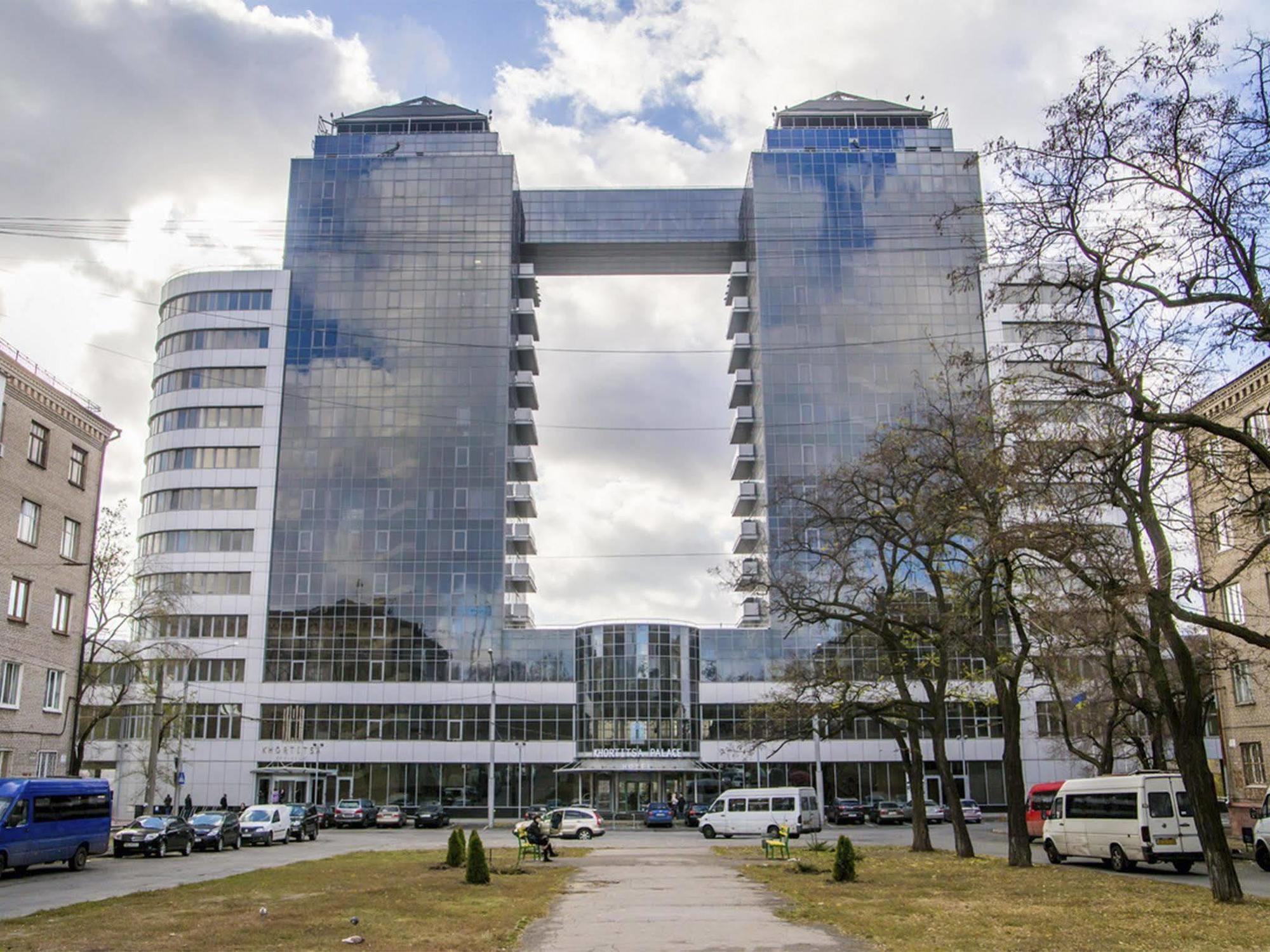 코르티차 팰리스 호텔 Zaporizhia 외부 사진